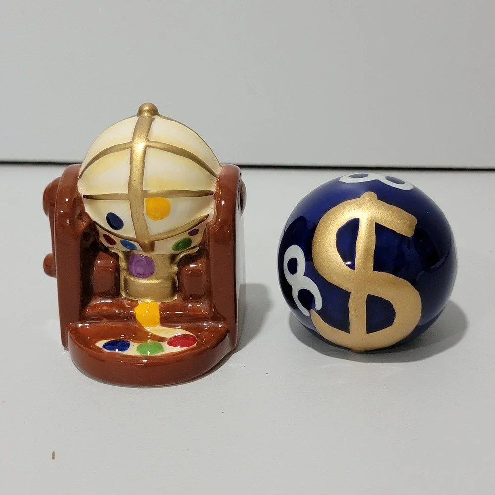 Cosmos Gifts Bingo Cage and Dollar Sign 8-Ball Salt and Pepper Shaker Set 20728